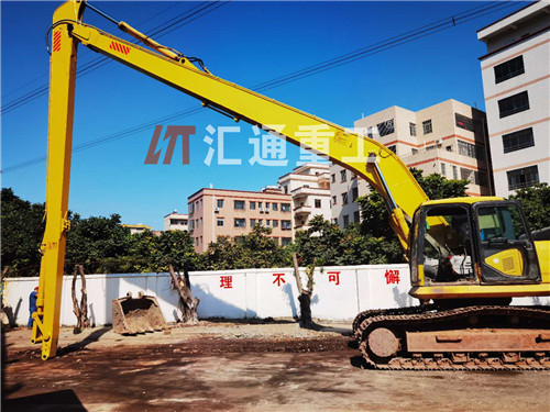 挖掘機(jī)加長(zhǎng)臂廠家，長(zhǎng)臂挖掘機(jī)，卡特挖掘機(jī)加長(zhǎng)臂